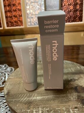 NIB Rhode Barrier Restore Cream - full size 1.7 oz